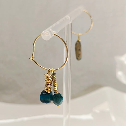 Boucles d'oreilles modulables pierres tons bleu