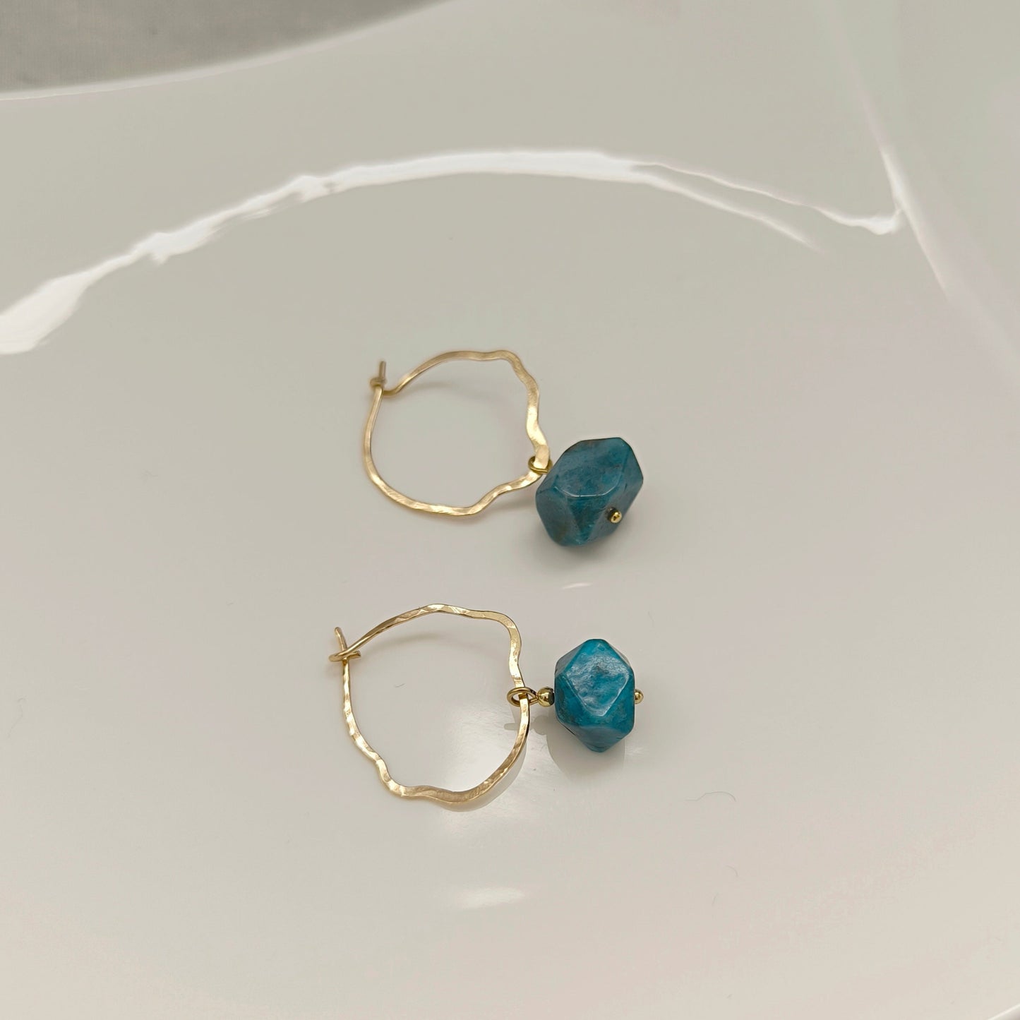 Boucles d'oreilles modulables pierres tons bleu