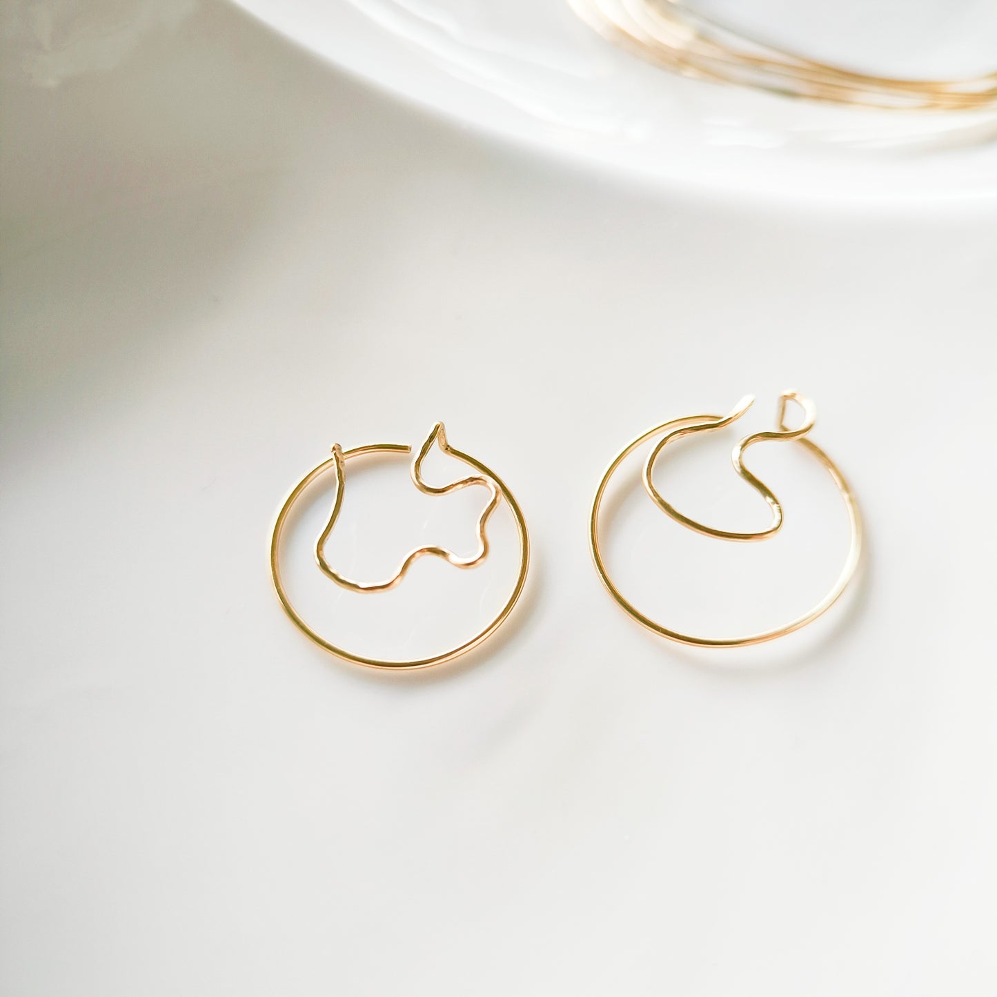 Créoles serpent en or laminé 14k
